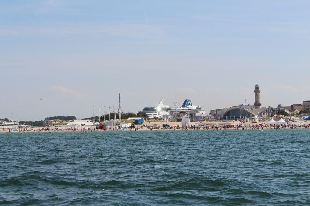 Elbotel Rostock By Centro ภายนอก รูปภาพ